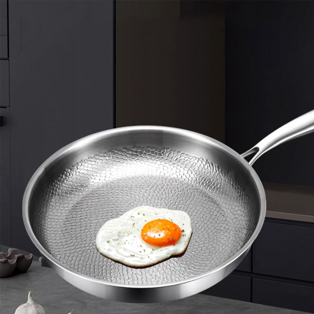 Heavy Gauge Uncoated Non Stick Frying Pan