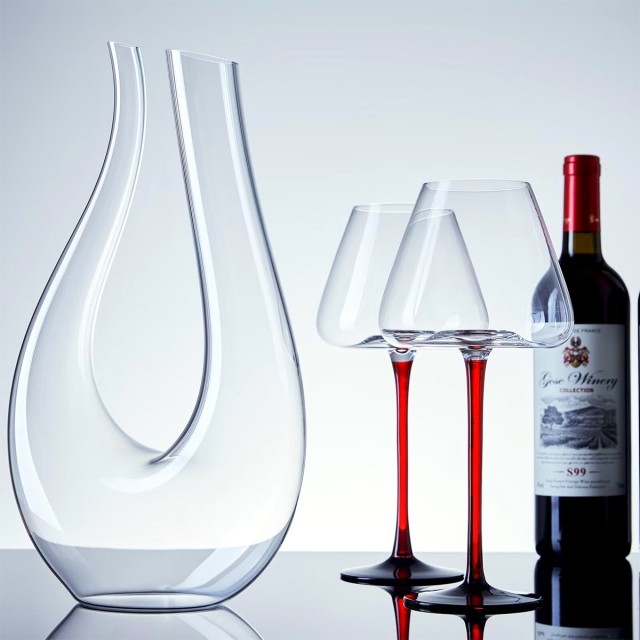 U Shaped Crystal Glass Wine Decanter