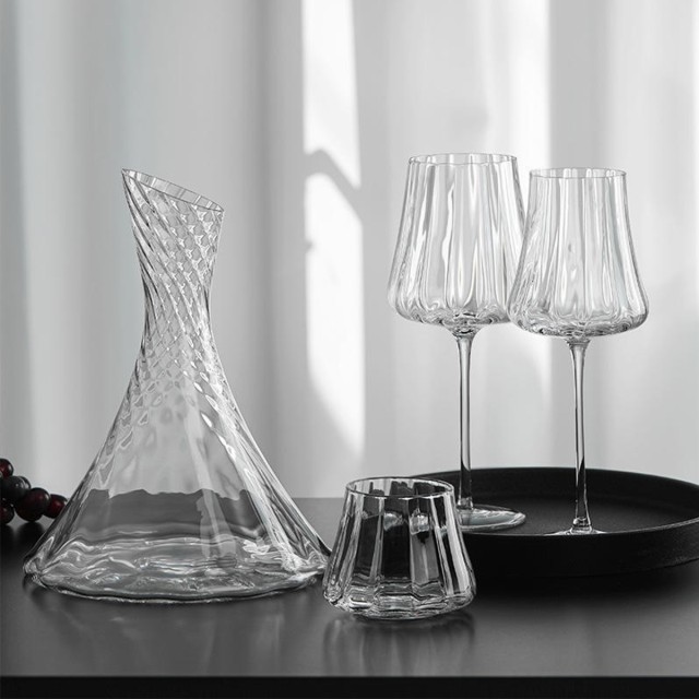 Chevron Patterned Wine Decanter