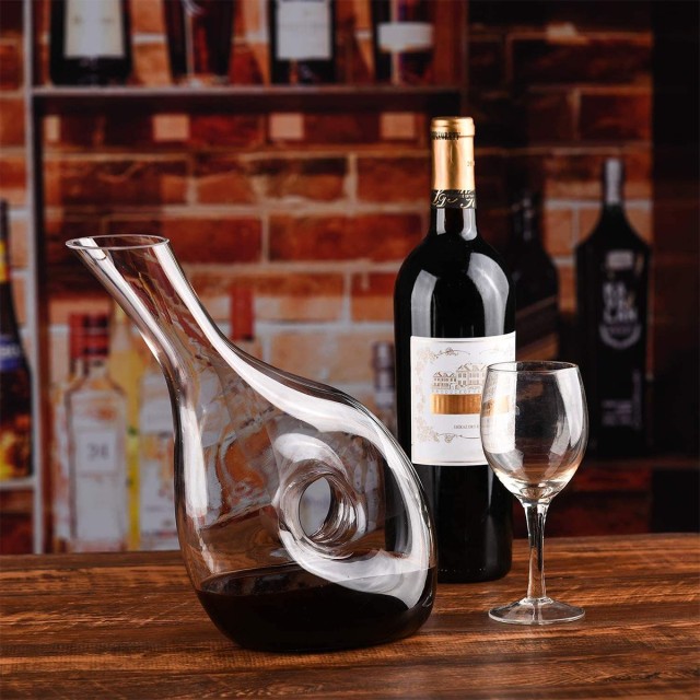 Slanted Snail Shaped Wine Decanter