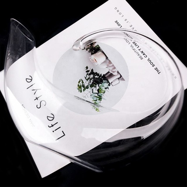 Glass Serpent Shaped Wine Decanter