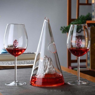 Iceberg Inspired Triangular Pyramid Wine Decanter