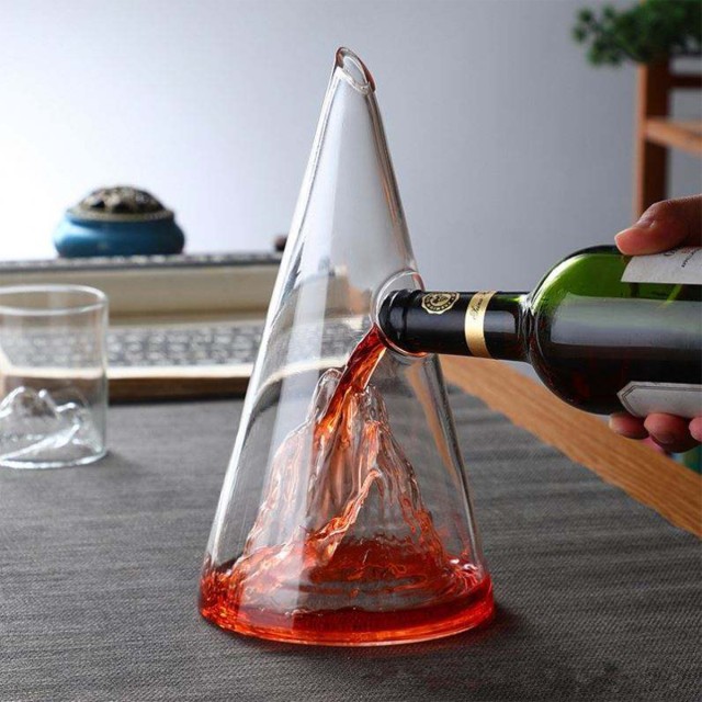 Iceberg Inspired Triangular Pyramid Wine Decanter