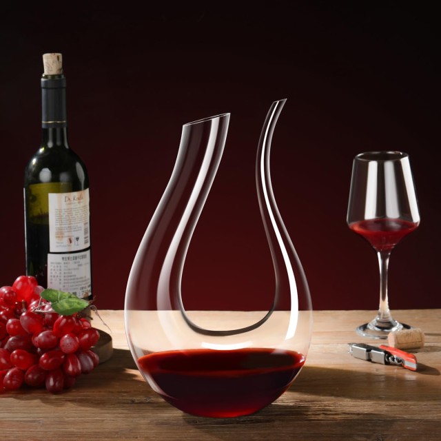 U Shaped Wine Decanter