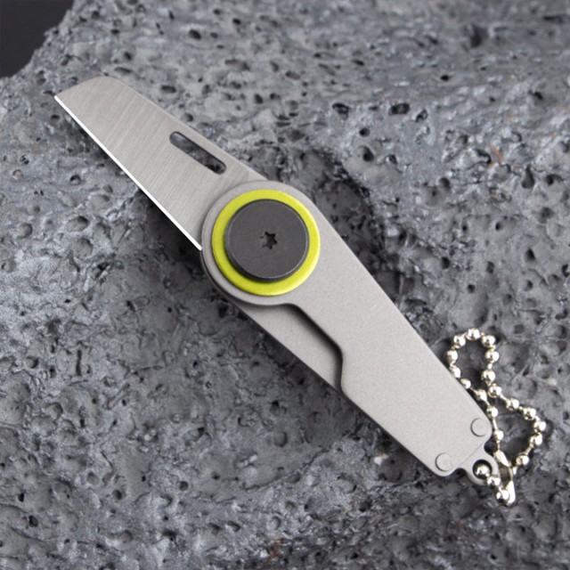 Multifunctional Folding Fruit Knife