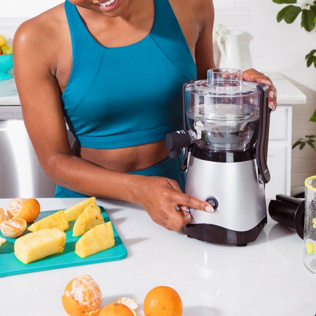 Mini Fruit and Vegetable Juicer