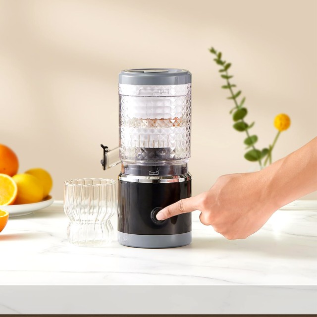 Powerful Citrus Juicer